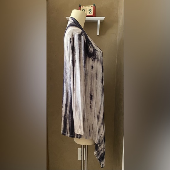 Yj Open Drape Front Cardigan Tie Dye Hi- low very stretchy women’s size Small - Picture 4 of 10